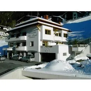 3* Bed & Breakfast Villa Mark